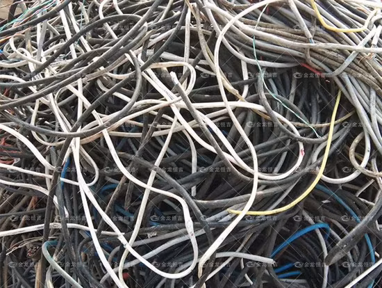99 % Wiederverwertungsrate, automatischer Schrottkabelgranulierer, Abfall-Kupferdraht-Recyclingmaschine